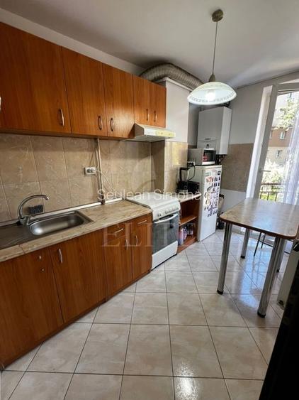 Apartament o camera în zona FABRICII