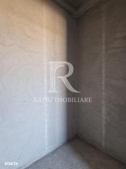 Casă cu 5 camere cu Teren 500 Mp în Paleu
