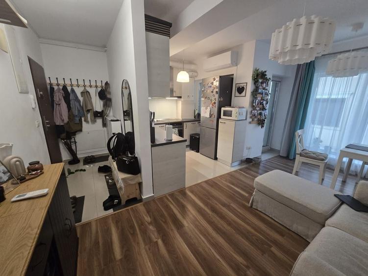 Apartament cu 3 camere decomandat, mobilat în Braytim