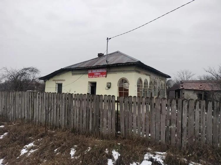 Teren de 2000 mp, în Central