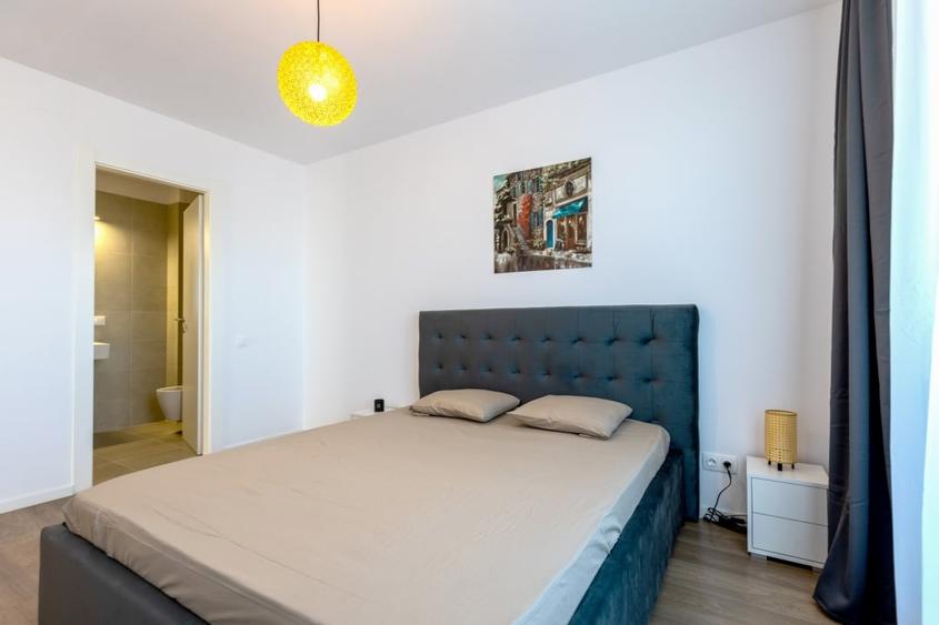 Apartament cu 3 camere decomandat, mobilat în Pipera