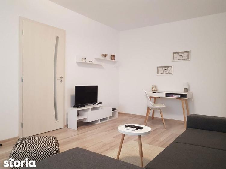 Apartament cu 2 camere în Podu Roș