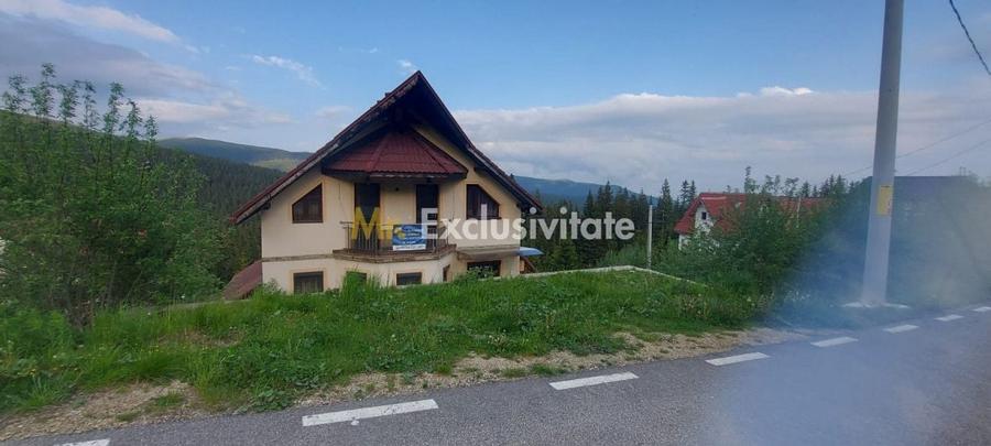 Hotel/Pensiune, de 175 mp, în Baia de Fier