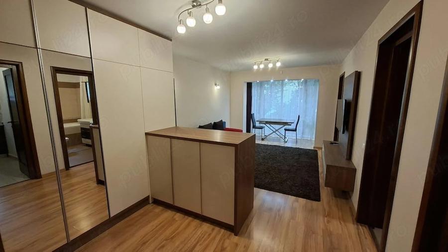 Apartament cu 2 camere decomandat în Budai