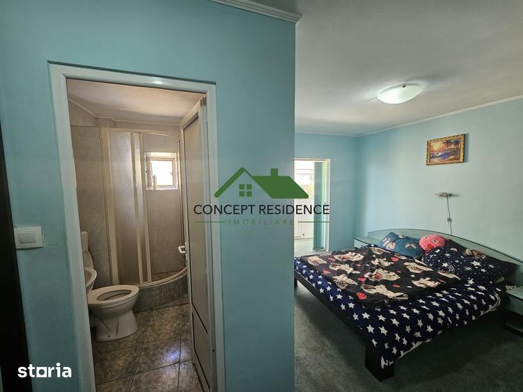 Apartament cu 4 camere decomandat în Traian