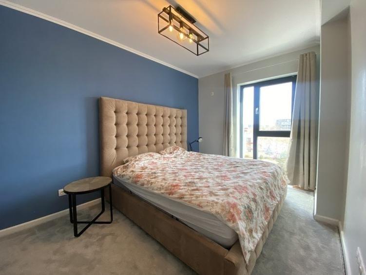 Apartament cu 4 camere decomandat, mobilat în Sisești
