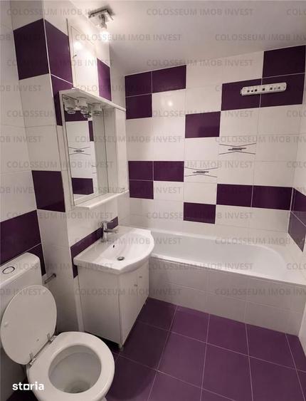 Apartament cu 3 camere decomandat în Tractorul