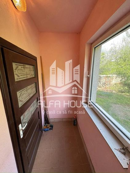 Casă cu 3 camere cu Teren 500 Mp în Stăvila
