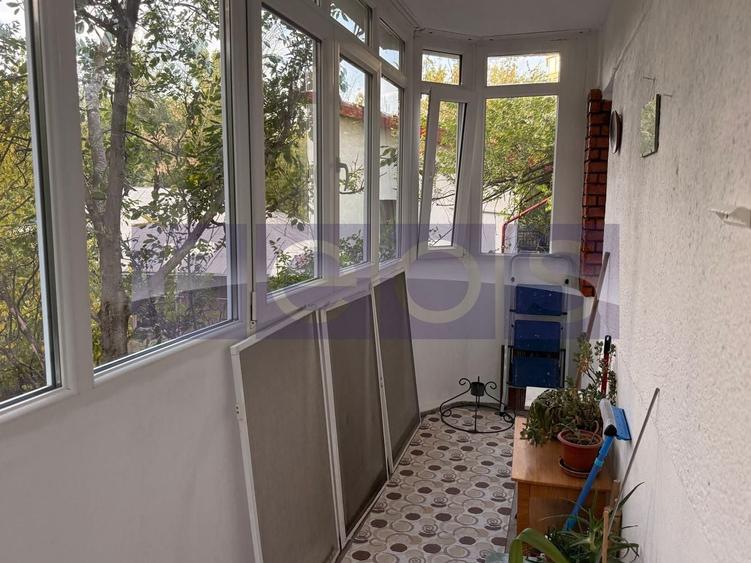 Apartament cu 3 camere în Basarabia
