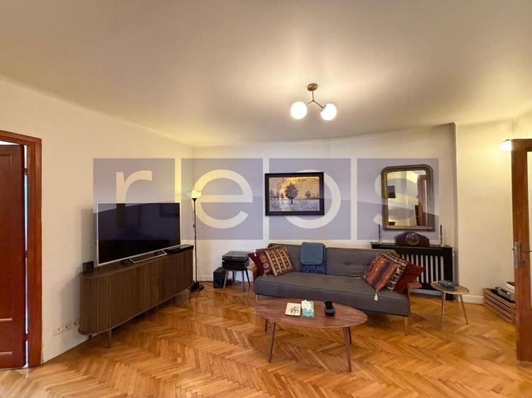 Apartament cu 3 camere, mobilat în Armeneasca