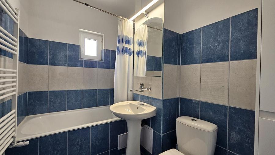 Apartament cu 4 camere decomandat, mobilat în Zorilor