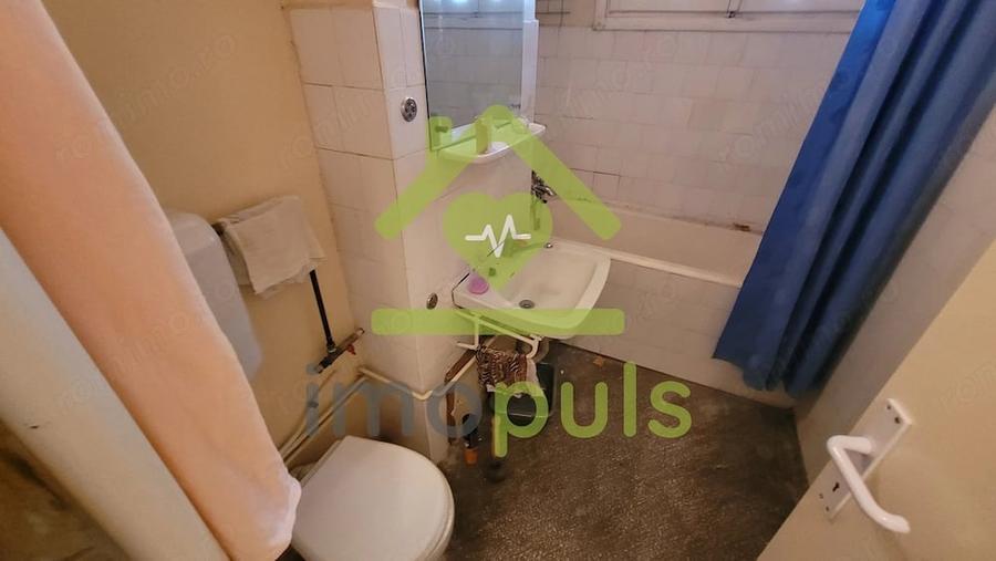Apartament cu 3 camere semidecomandat în Favorit