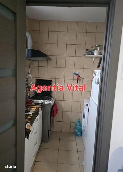 Apartament cu 2 camere semidecomandat în Valea Rosie