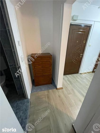 Apartament cu 2 camere decomandat, mobilat în Ștrand