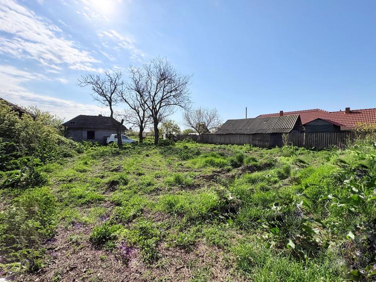 Teren Construcții intravilan de 2591 mp, în Cobadin