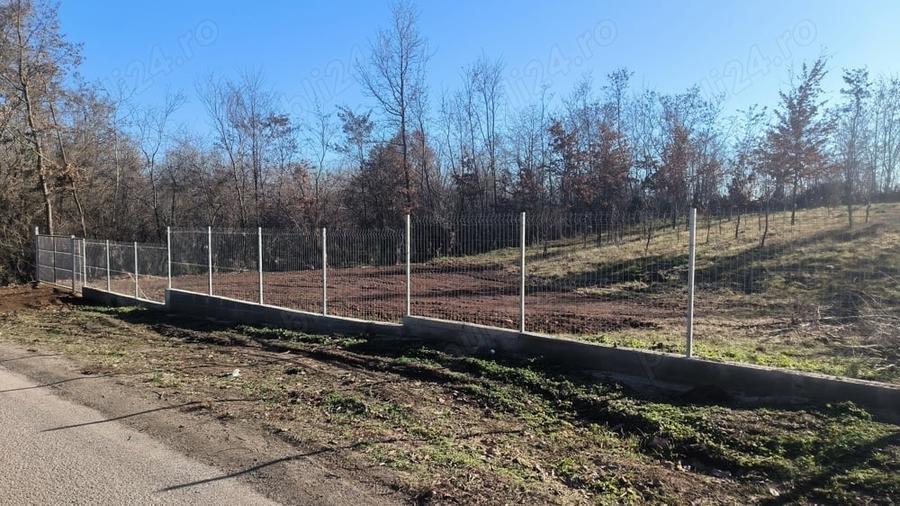 Teren de 1290 mp, în Scorțeni