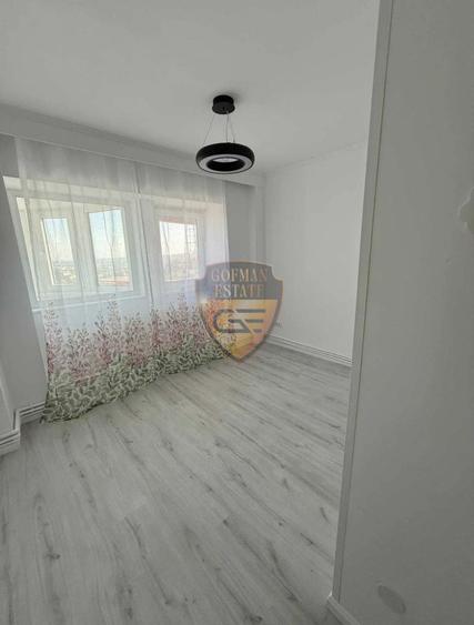 3 Camere Gara 100 mp, et 1/12, centrala gaz, A/C balcon terasa cu vedere la mare - 8