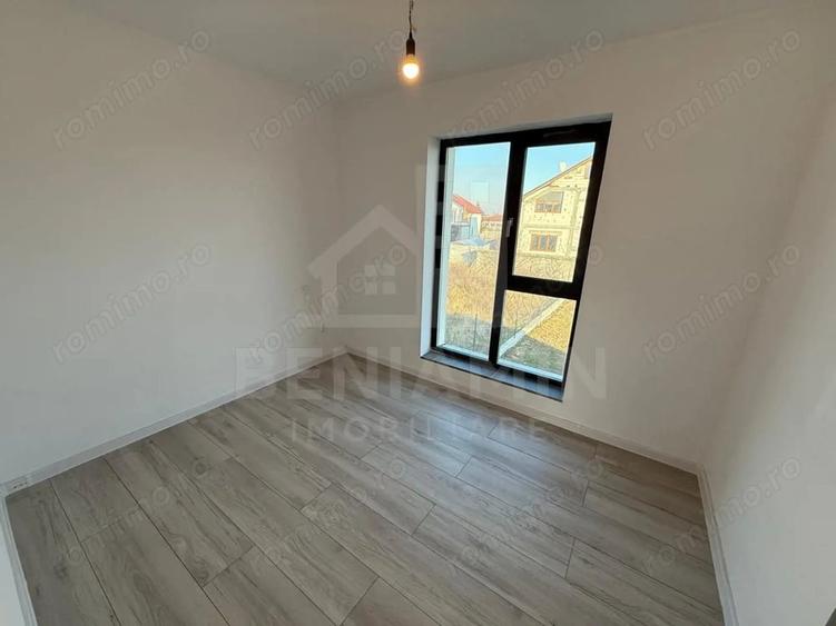 Casă cu Teren 496 Mp în Cârcea