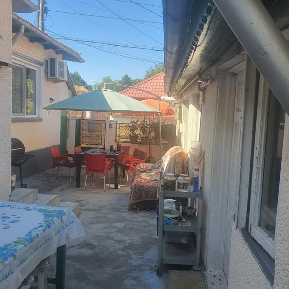 Casă individuală cu 4 camere cu Canalizare în Coiciu