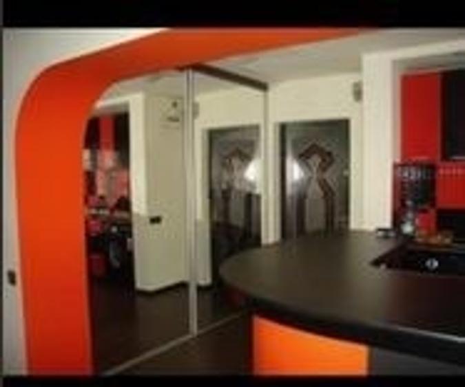 Apartament cu 3 camere semidecomandat, mobilat în Obor