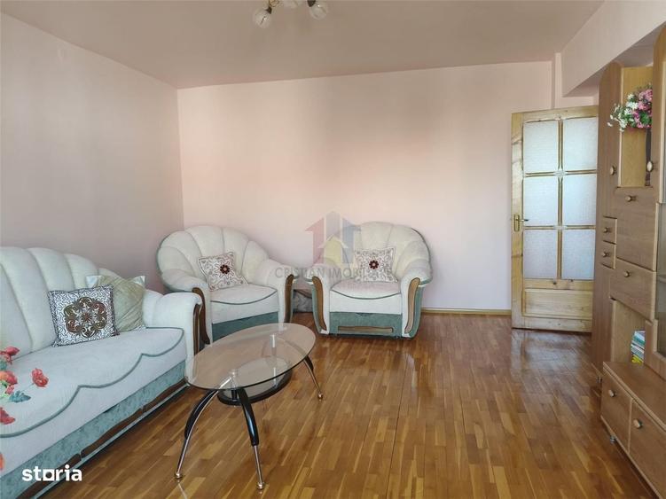 Apartament cu 3 camere în Buzaului
