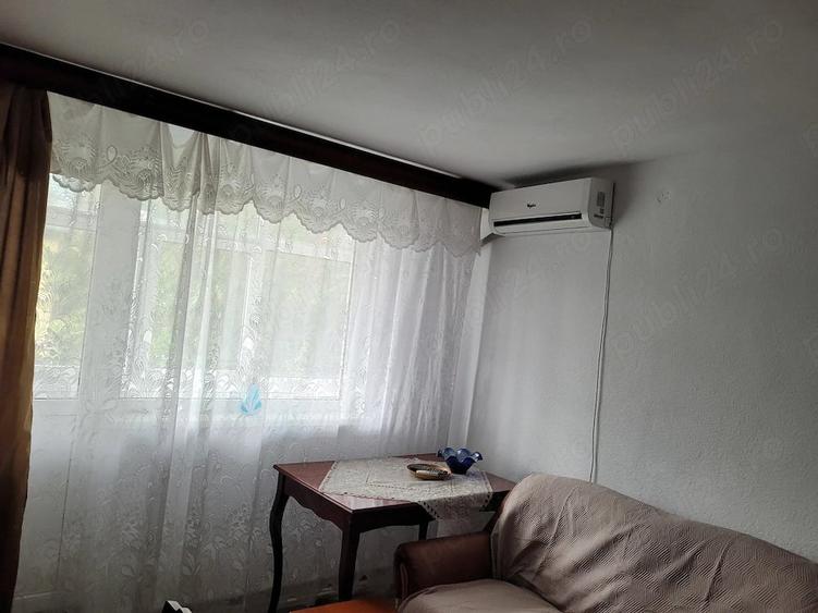 Apartament cu 3 camere semidecomandat în Ultracentral