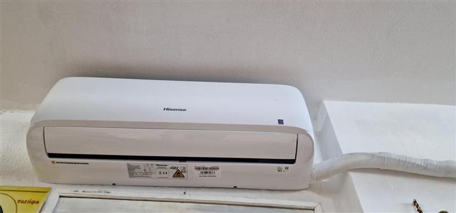 Casă individuală cu 11 camere cu Canalizare în Exterior Vest