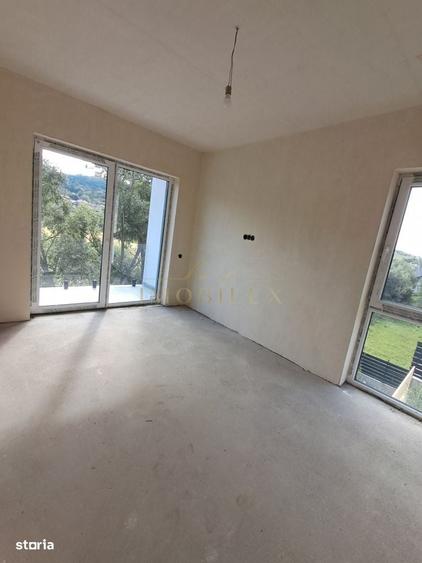 Casă cu 4 camere în Sava