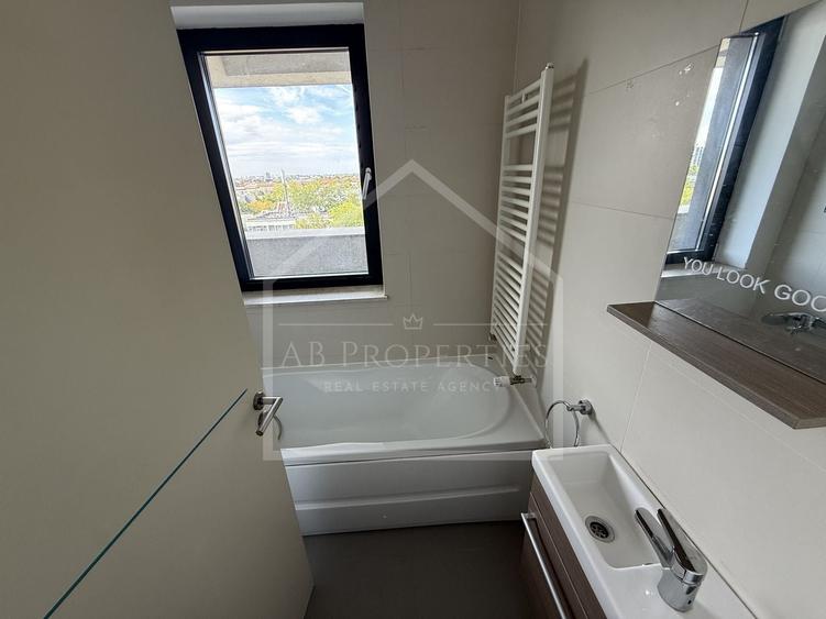Apartament cu 3 camere decomandat, mobilat în Aviației