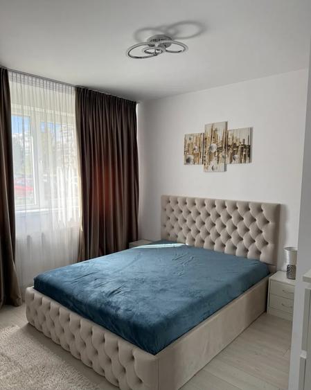 Apartament cu 3 camere decomandat în Theodor Pallady