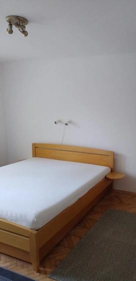 Garsonieră decomandată în Torontalului