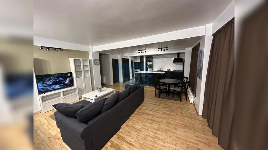 Apartament cu 3 camere decomandat, mobilat în Gheorgheni