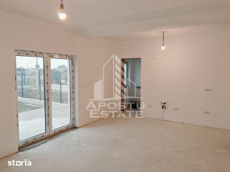 Casă cu 4 camere cu Teren 350 Mp în Giarmata