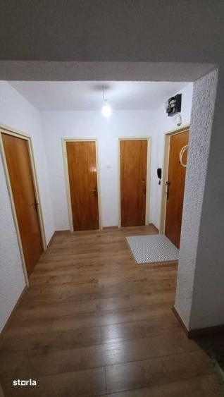 Apartament de inchiriat - Piata Ion Mihalache - 5