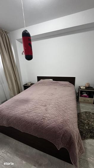 Apartament cu 3 camere decomandat în Terezian