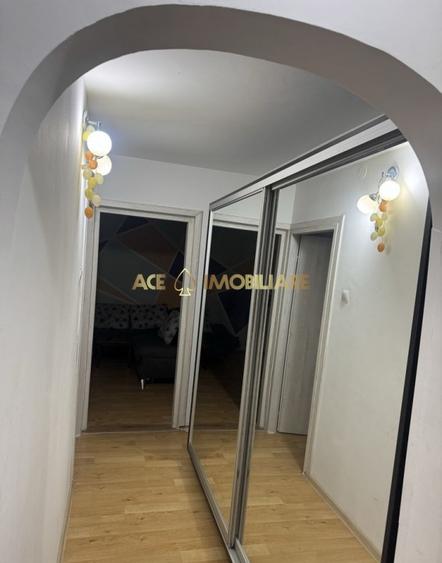 Apartament cu 2 camere decomandat, mobilat în Berceni