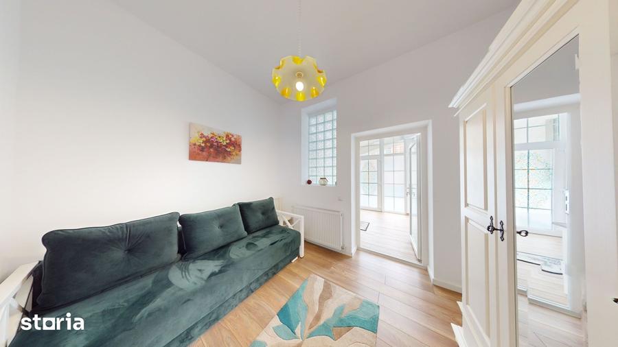 Apartament cu 3 camere semidecomandat în Ștrand