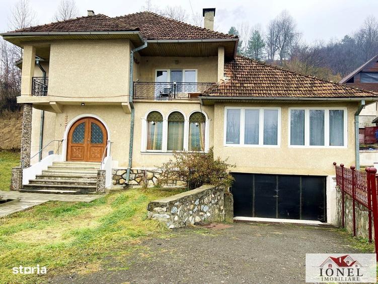 Casă cu 4 camere cu Teren 936 Mp în Abrud