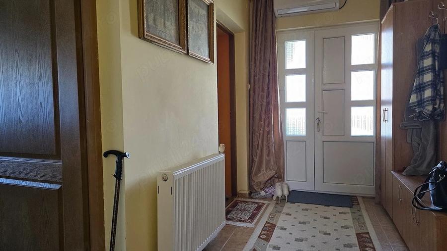 Casă cu 2 camere cu Teren 368 Mp în Central