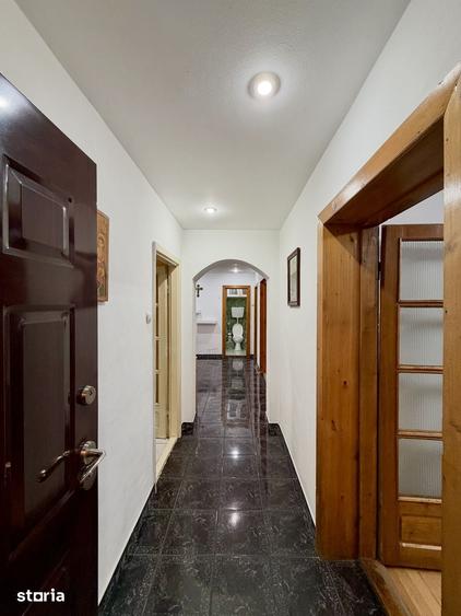 Apartament cu 3 camere în Central