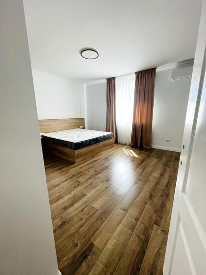 Casă cu 5 camere cu Canalizare în Sânmartin