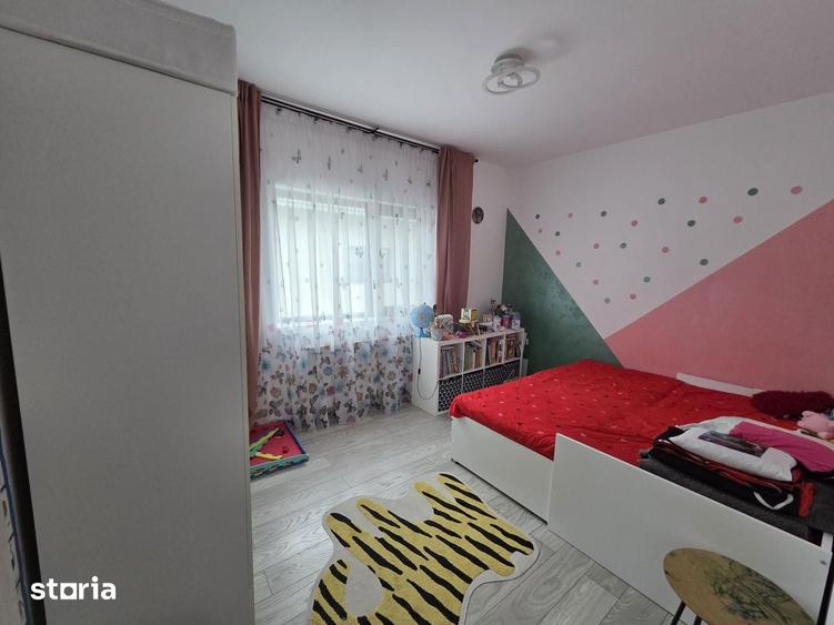 Casă cu 4 camere cu Teren 260 Mp în Central