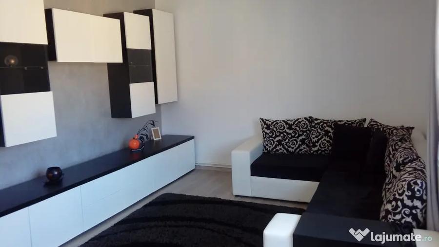 Apartament cu 2 camere decomandat în Calea Dumbrăvii