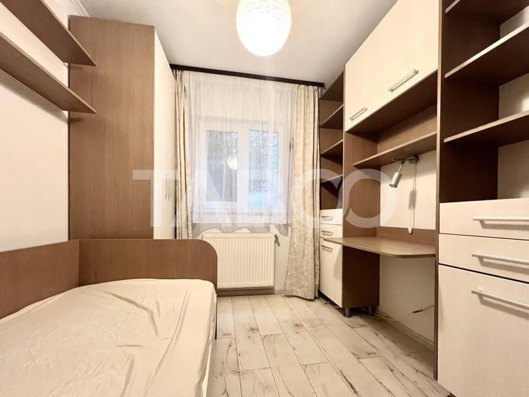 Apartament cu 3 camere nedecomandat, mobilat în Mănăștur