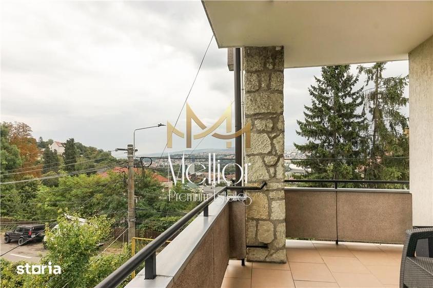 Apartament modern si spatios cu 4 camere panorama Gruia - 3