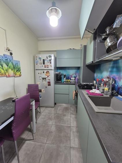 Penthouse cu 4 camere decomandat, mobilat în Theodor Pallady