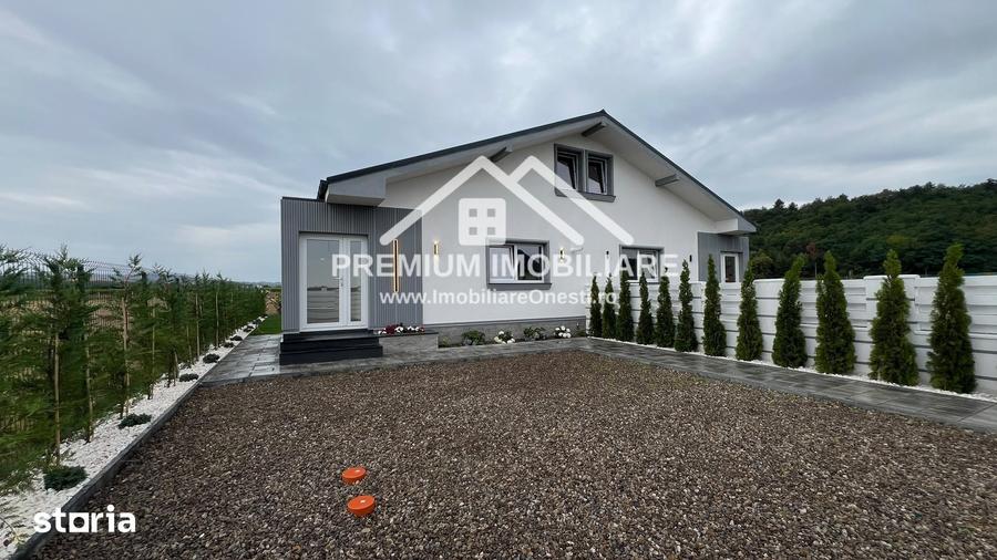 Casă cu 3 camere cu Teren 300 Mp în Central