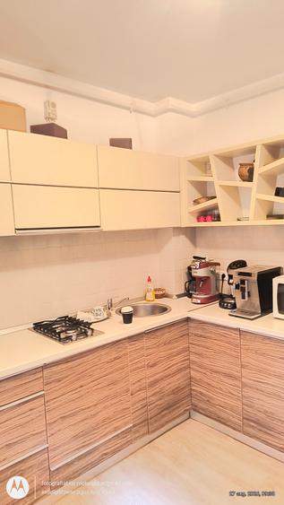 Apartament cu 3 camere decomandat în Vitan Mall