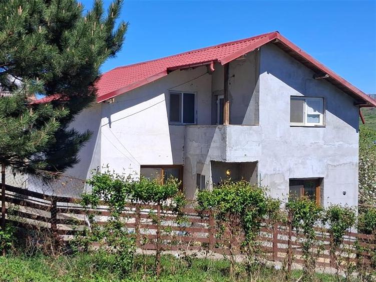 Vila 6 camere , teren 475 mp , str. Soarelui - Rediu , Iasi - 5