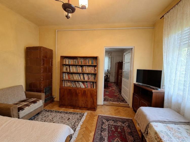 Casă individuală cu 3 camere cu Canalizare în Lunei